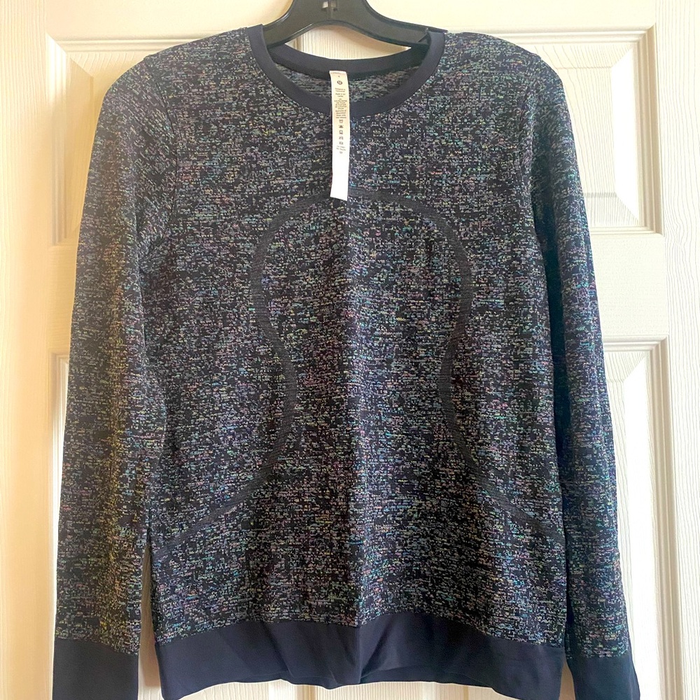 NEW sz 4 LULULEMON swiftly top sold out color